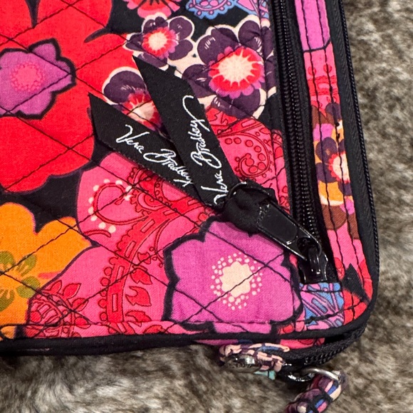 Vera Bradley Colorful Floral Wristlet - Picture 5 of 5